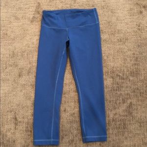 Lululemon 21” crops